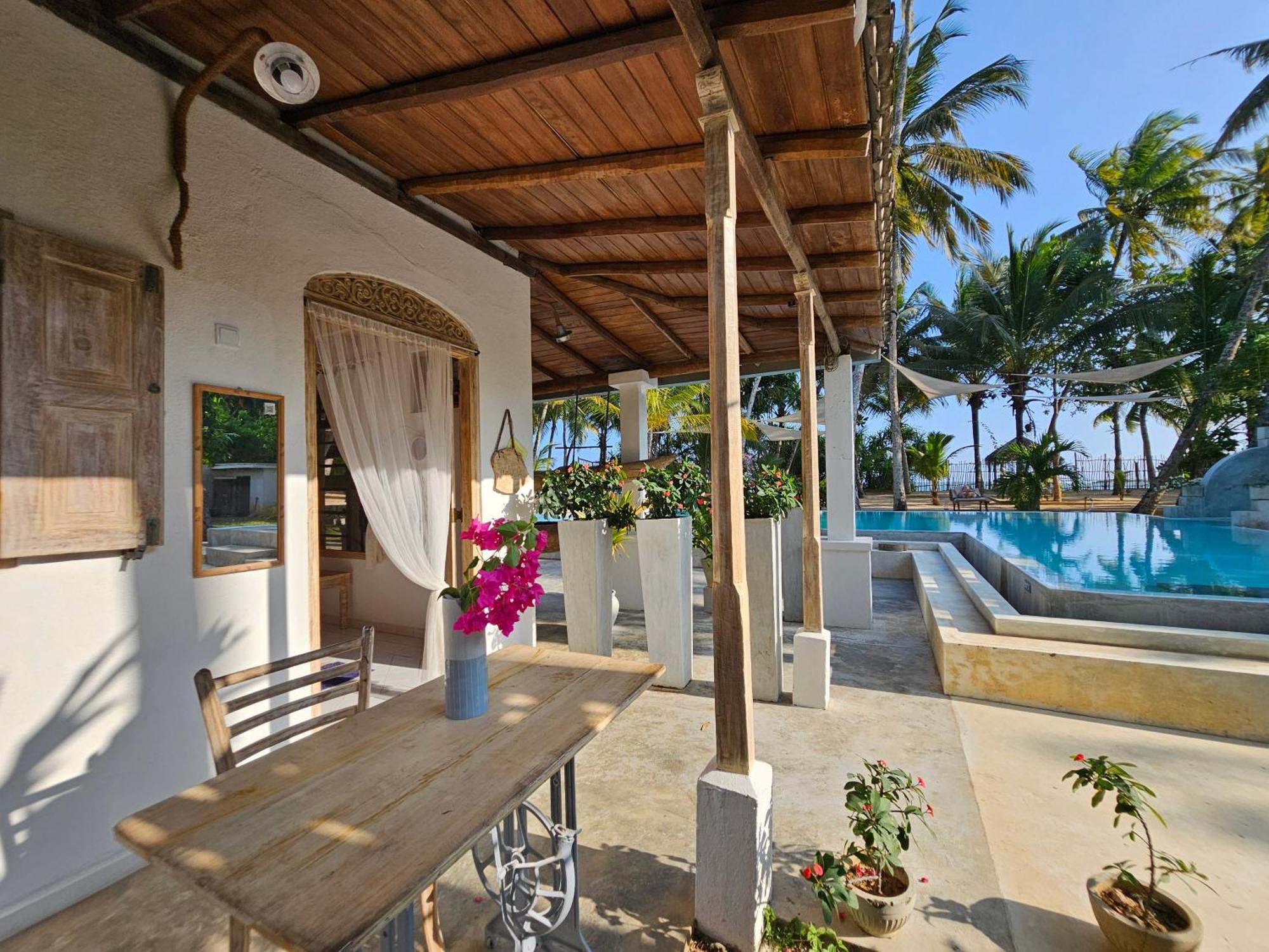 Deep Blue Appartement Matara Buitenkant foto