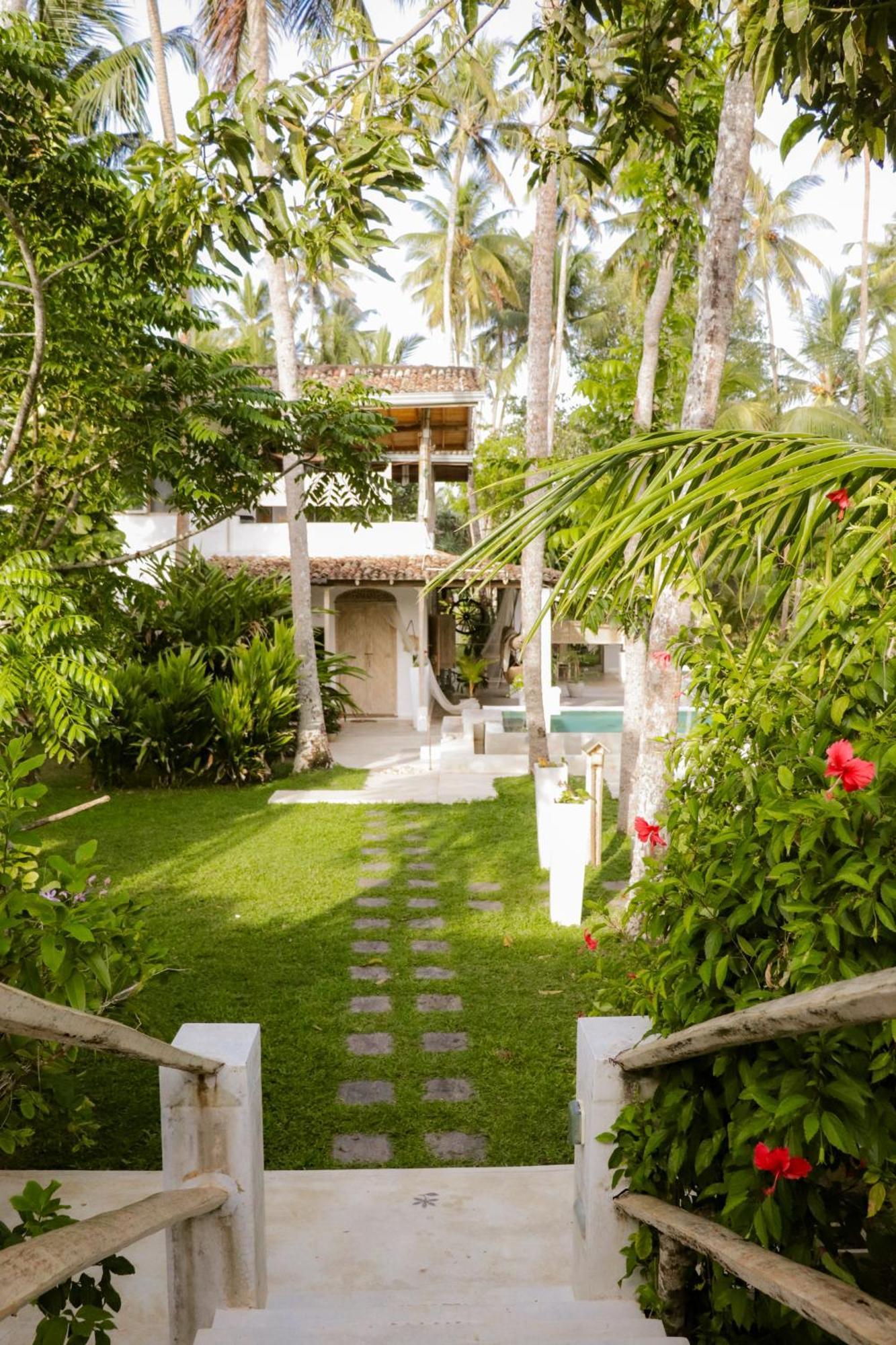Deep Blue Appartement Matara Buitenkant foto