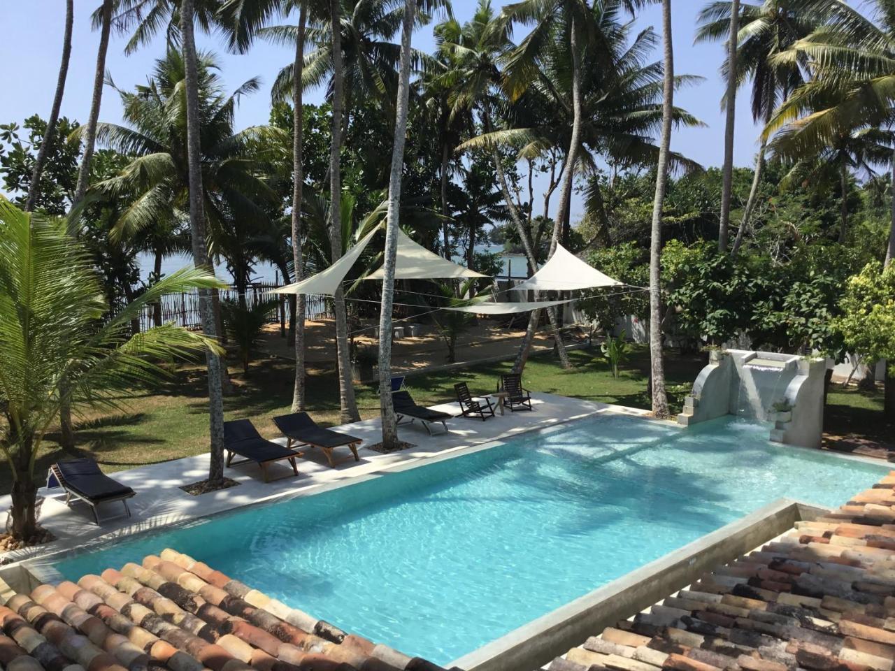 Deep Blue Appartement Matara Buitenkant foto